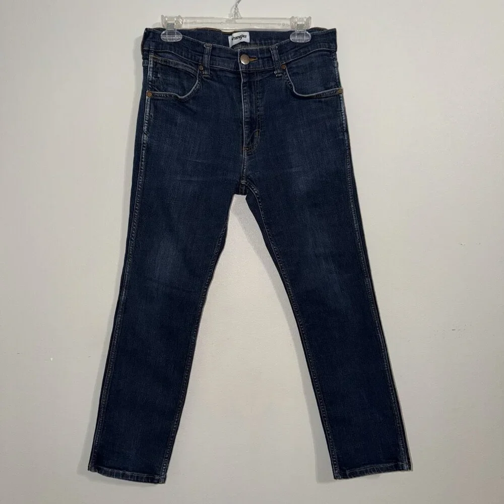 Wrangler Men's Jeans Greensboro Straight Leg Stretch Denim Five Pocket 32 x‎ 30